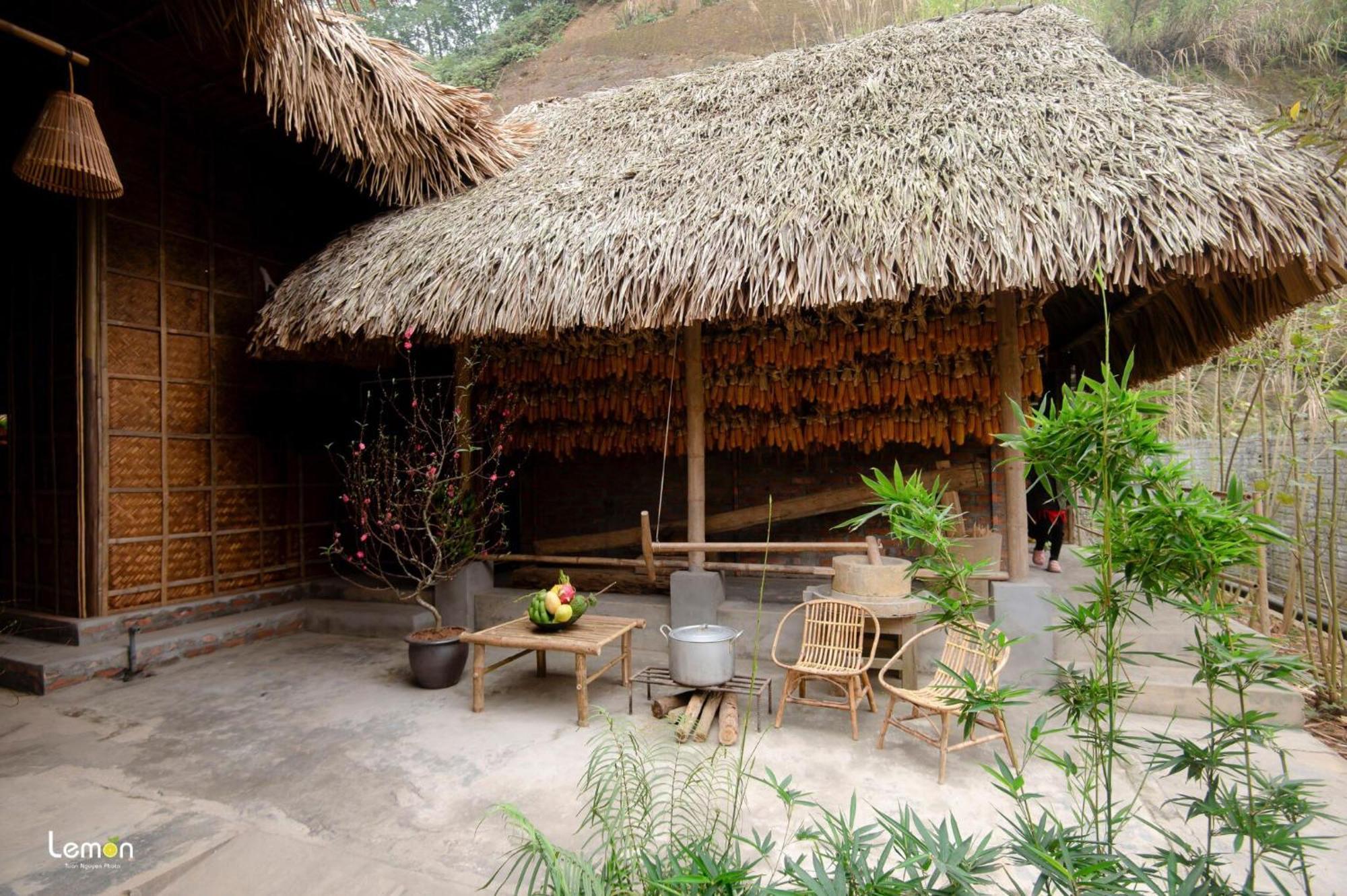 Dinh Gia Trang - Homestay & Coffee The Ruong Eksteriør billede
